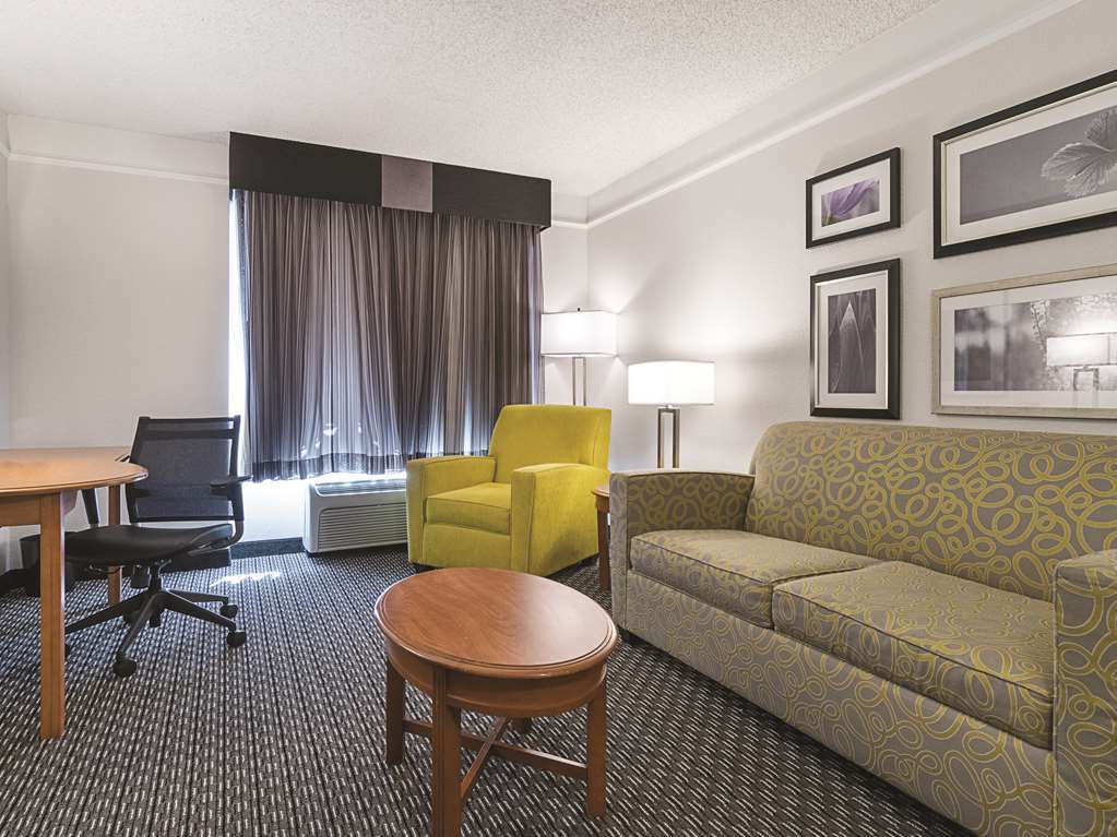 La Quinta Inn & Suites By Wyndham Ontario Airport Cameră foto